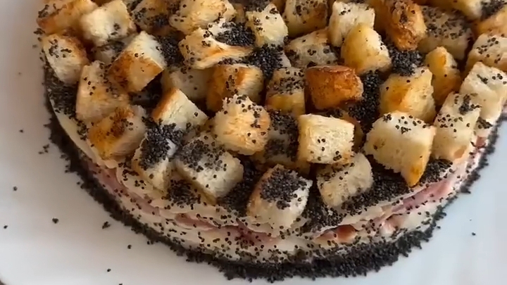 Салат «Курочка под кайфом»...🎄🥗😋    Рецепт в описании ✍️