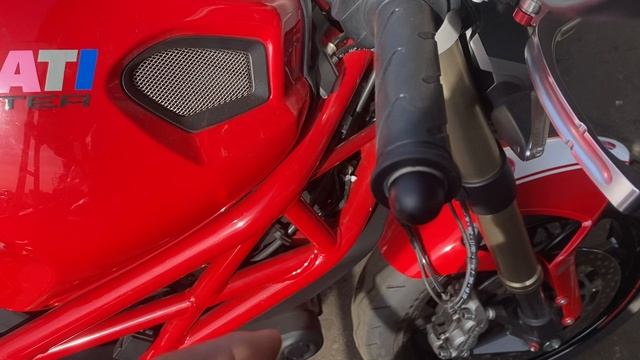 7652 - Ducati MONSTER 1100EVO - ZDMM511JABB055510