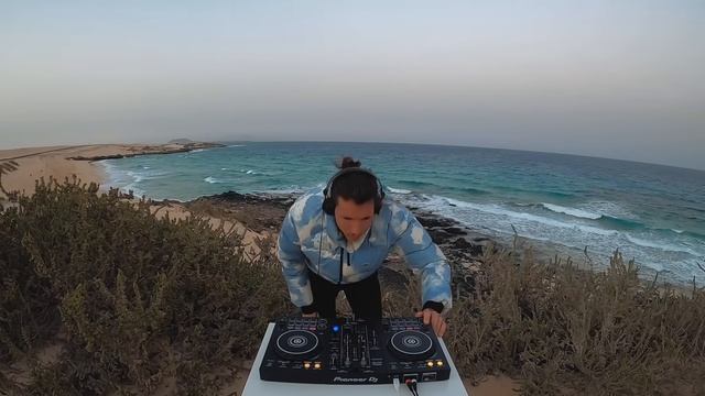 melodic house beachy sundowner mix