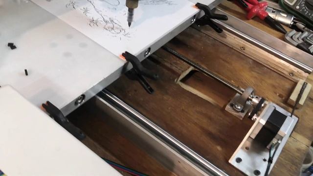 Изменил микрошаг на драйверах с 1/8 на 1/4...