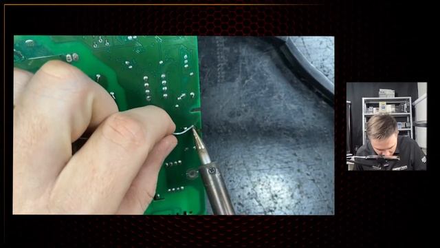 É possível substituir um capacitor eletrolítico normal outro?