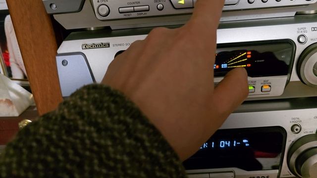 музыкальному центру 25 лет, Technics
