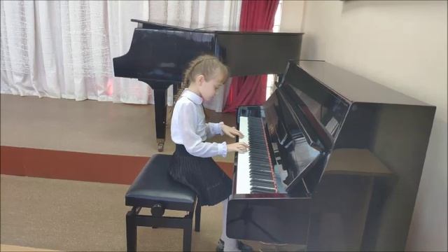 Астраханцева София С Майкапар Менуэт фа мажор