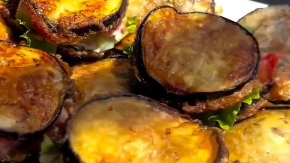 Приготовим салат с баклажанами Prigotovim salat s baklazhanami