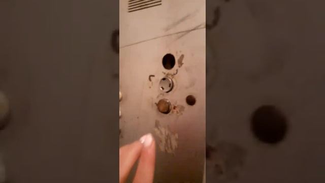 Лифт в Доходном Доме Чайковского...
