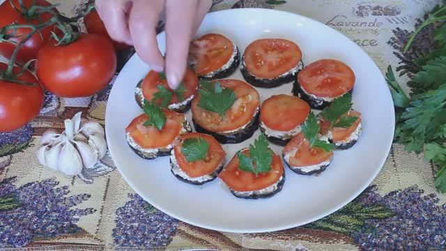 Быстрая закуска из баклажанов. Закуска из баклажанов на праздничный стол.