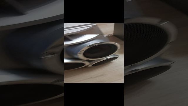 1000043501.mp4