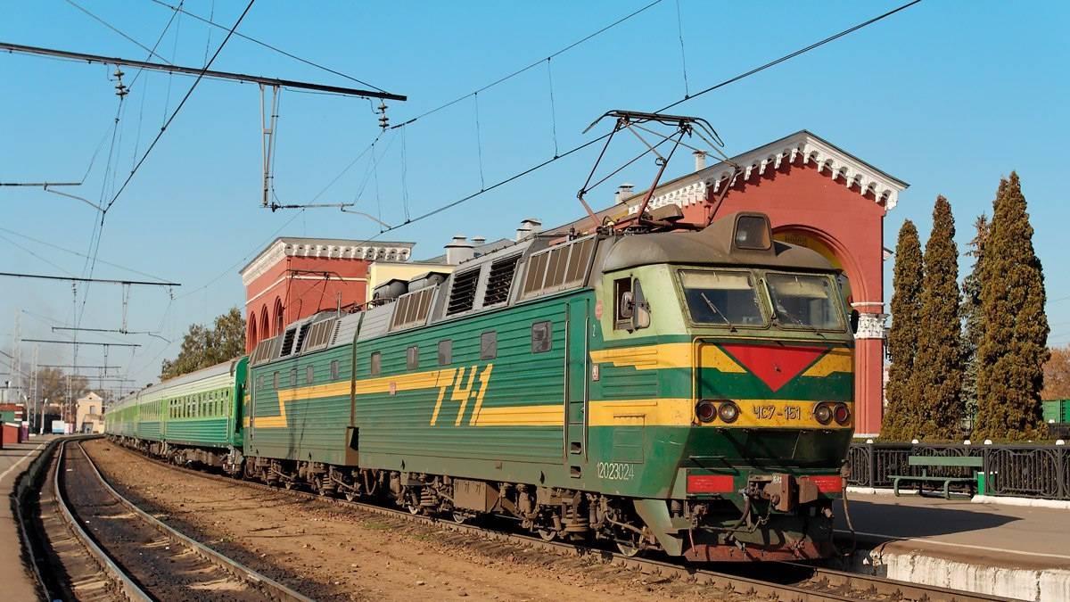 Скорый поезд №44 Новороссийск-СПБ