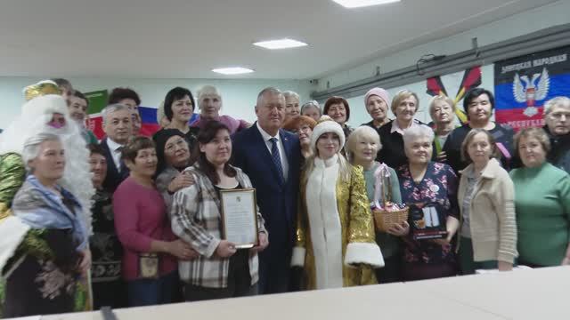 Район башлыгы Зәйнең маскировка челтәре үрүчеләр янында булды