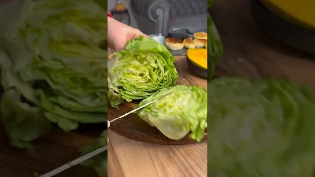 салат с копченой курицей