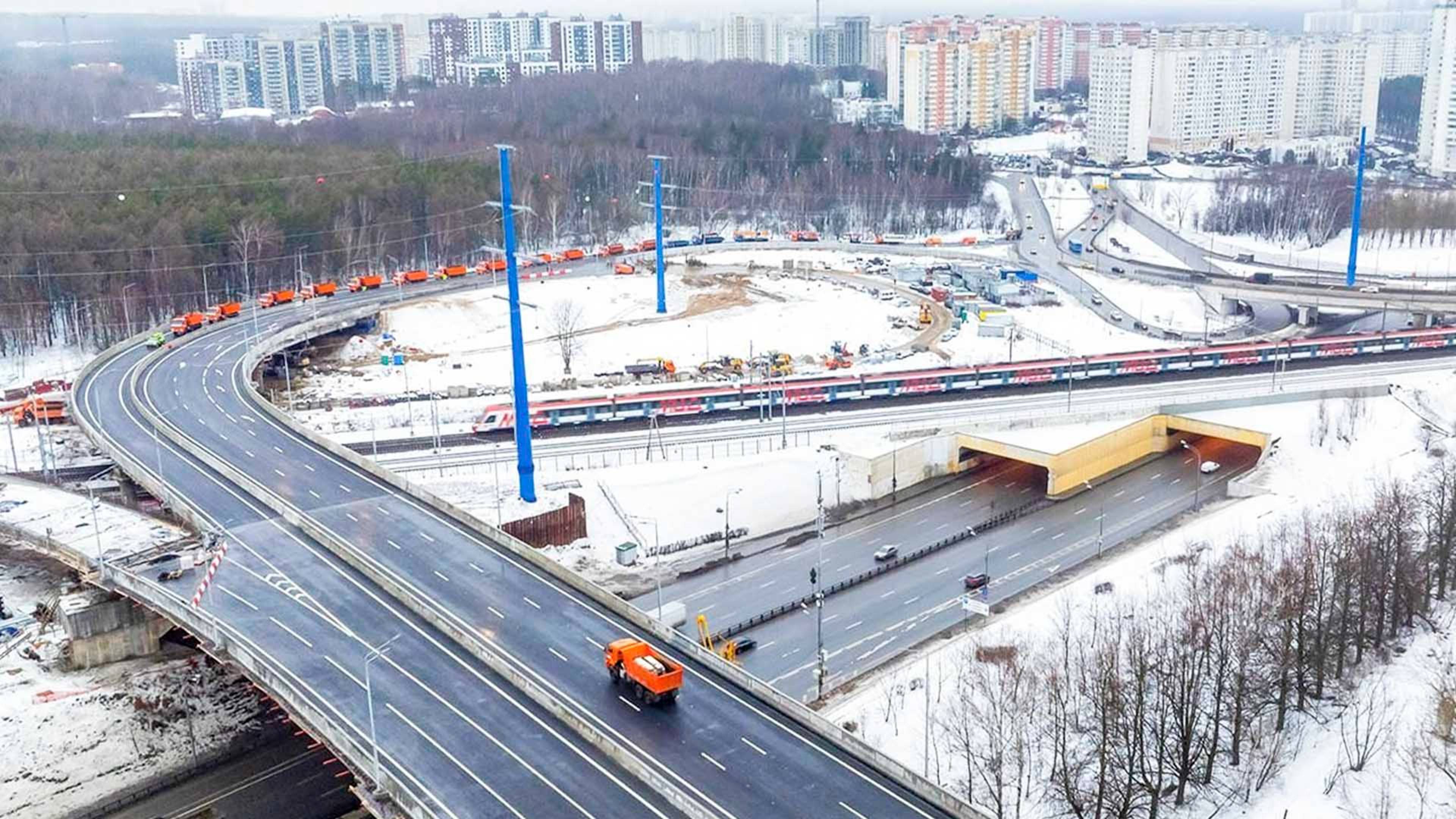 Дорогу-связку между МСД и Варшавским шоссе открыли в Москве