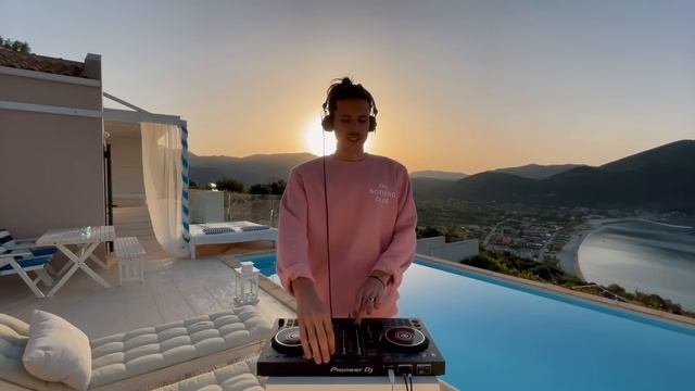 sunrise house mix