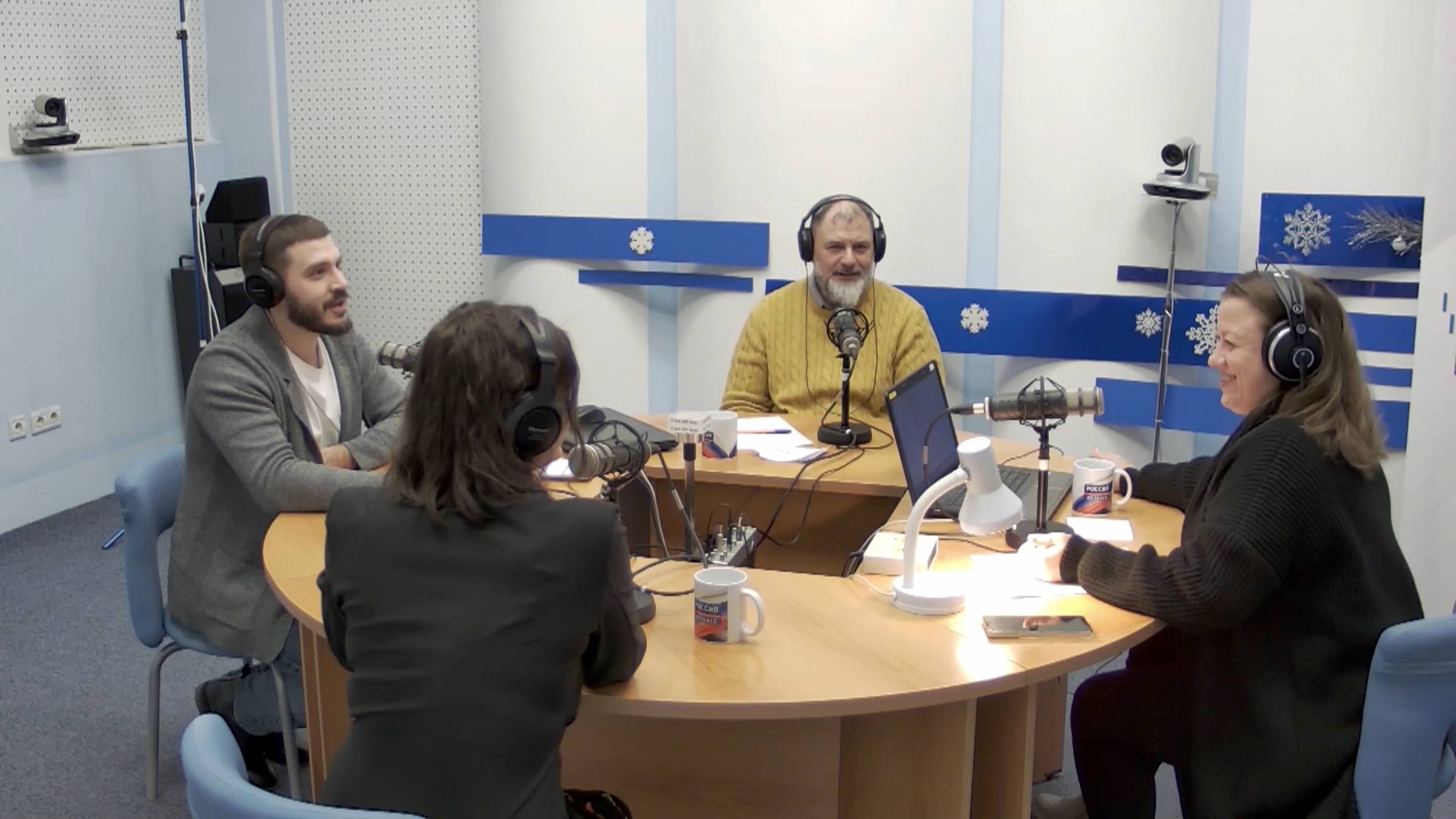 Игра “Сообразим на троих”