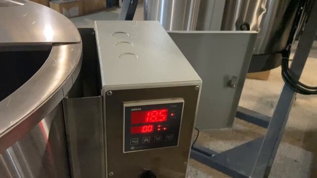Варочный котел 200 литров без мешалки. 89374449733