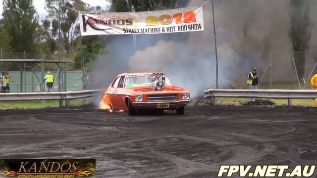 Holden V8 burnout