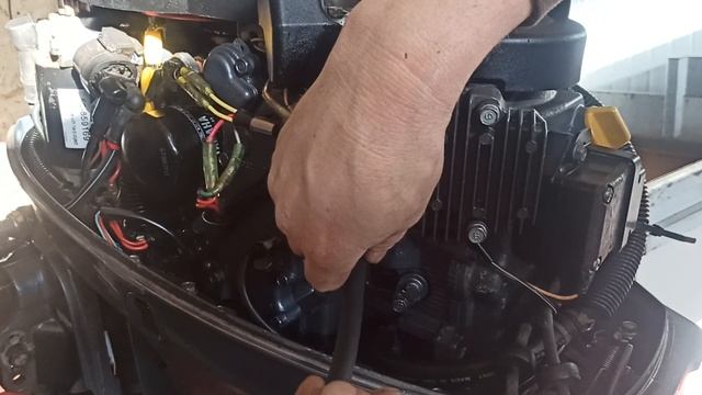 замер компрессии Yamaha F25, 2001 год, Seamotors, Владивосток