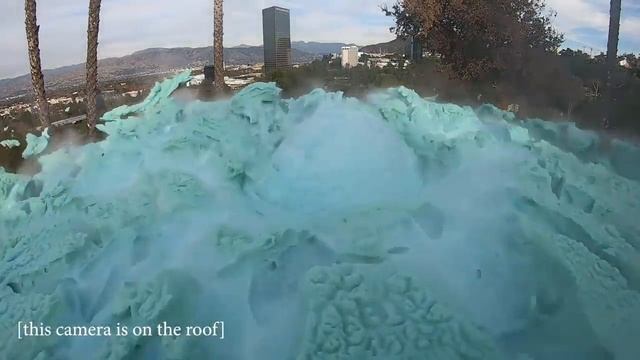 Elephants_Toothpaste_is_a_mix_of_hydrogen_peroxide_potassium_iod