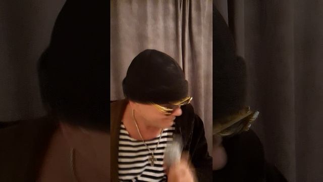 1000053152.mp4