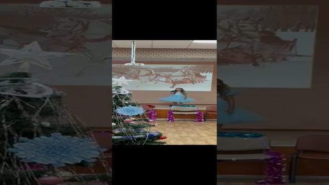 Лучшая новогодняя песня