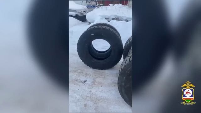 В Якутии полицейские раскрыли кражу со строящейся теплоэлектростанции 18 грузовых автопокрышек