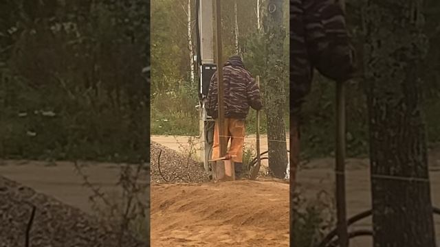 Танцор