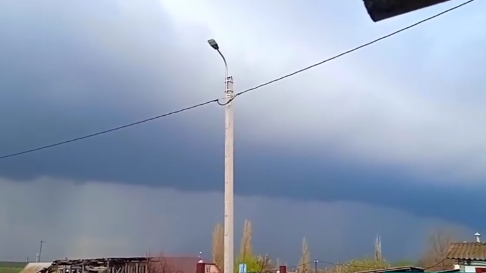 грозовой день номер 2. Локальная гроза + Шуваловым ворот.