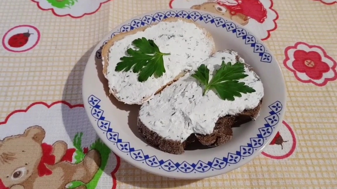 Сливочный, бюджетный сыр