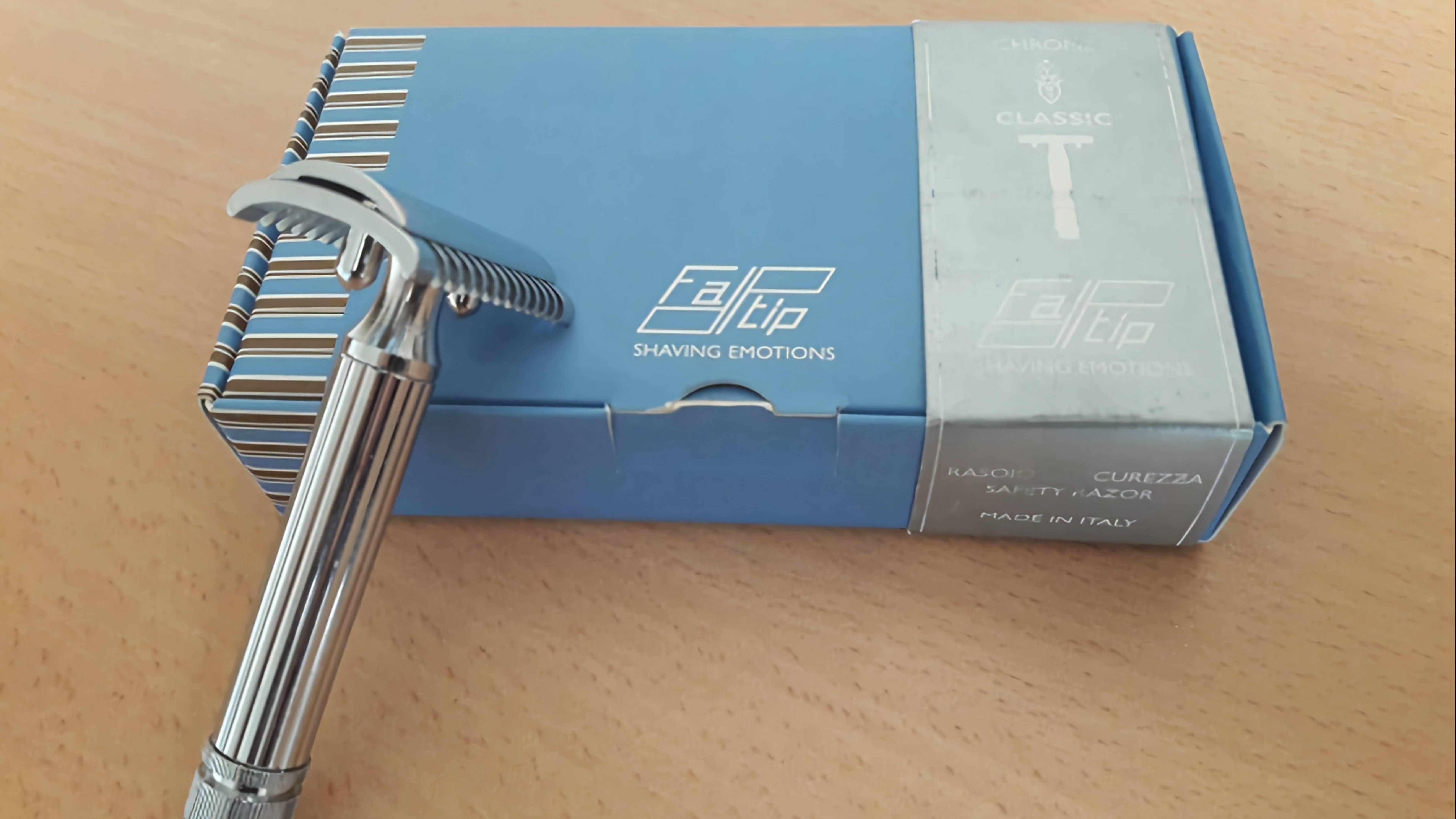 Бритье. Обзор на безопасную бритву Fatip Grand open comb chrome. Safety razor review.