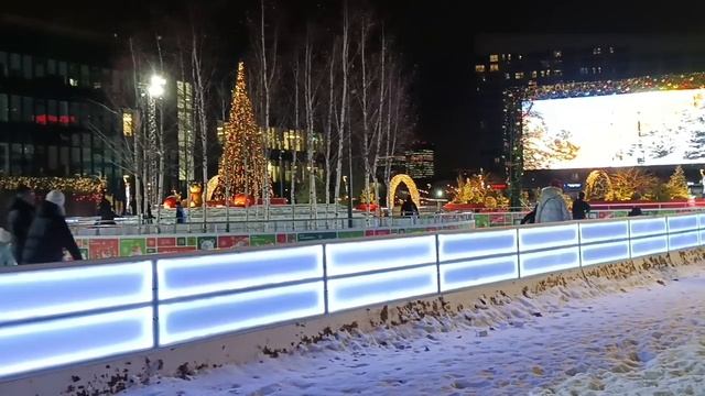 Москва - Я в ШОКЕ! Что такое счастье!? Перед Новогодними праздниками столица России. ВСЯ ПРАВДА!