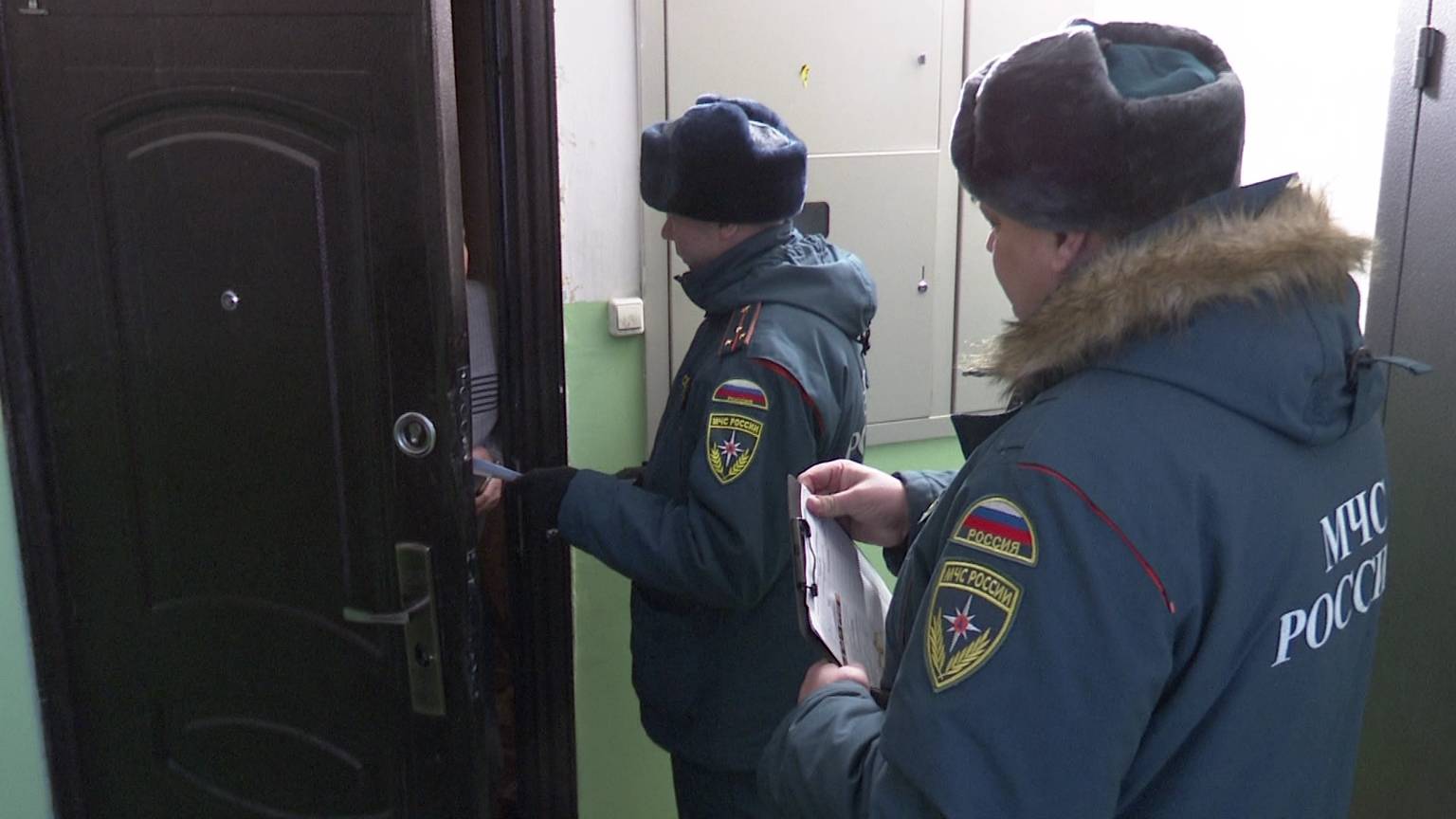 Няганские спасатели выходят в рейды в преддверии Нового года