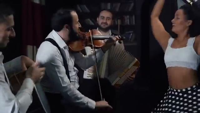 ВАУУУУ ТАКОГО ВЫ ЕЩЁ НЕ СЛЫШАЛИ 💥💥💥! Lambada 2020 Ламбада! Гарик Хачатурян🎻