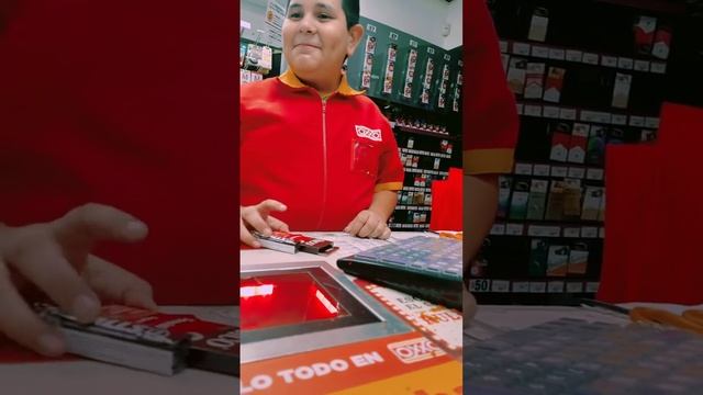 Video viral Niño oxxo vende preservativos a adulto (elias luzanilla)