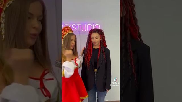 почему так много людей