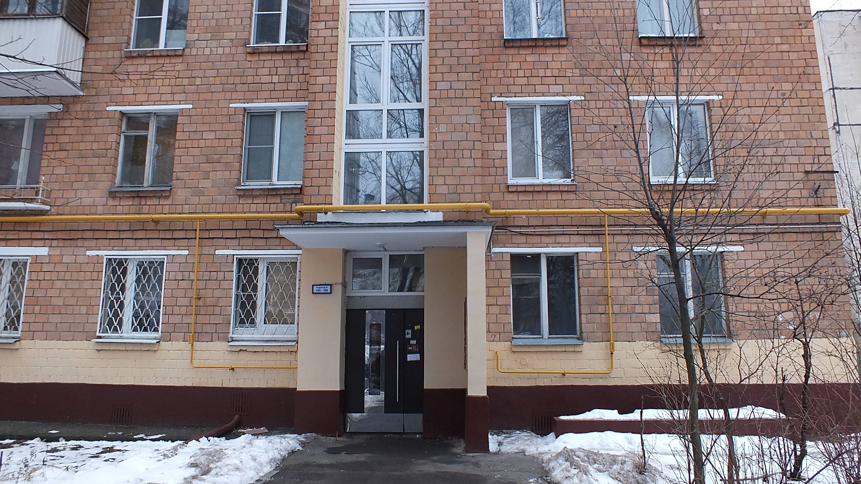продажа доходной квартиры Камчатская, 2