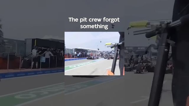 The pit crew did the complete opposite of what th😬#F1 #F2 #F3 #Formula1 #Formula2 #Formula3