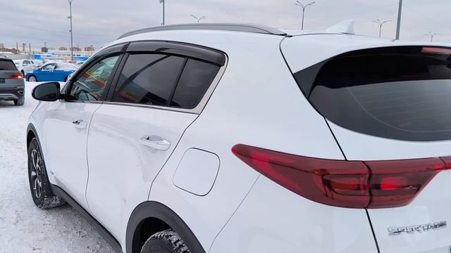 Kia Sportage 2.0 л Бензин АКПП (150 л.с.) 4WD 2019
