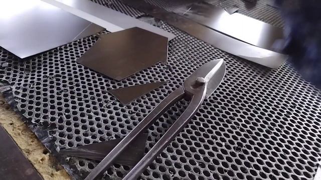 Жестяные работы. Кровельная чешуя