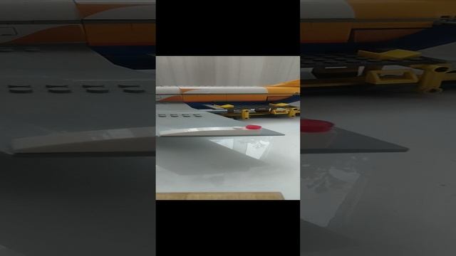 взлёт самолёта lego