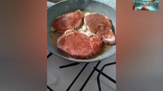 Решил вкусненького покушать 🤤