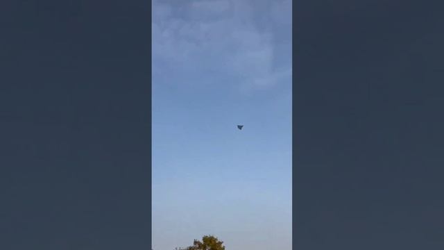 🛩 | Над Китаем пронёсся новый истребитель 6-го поколения.