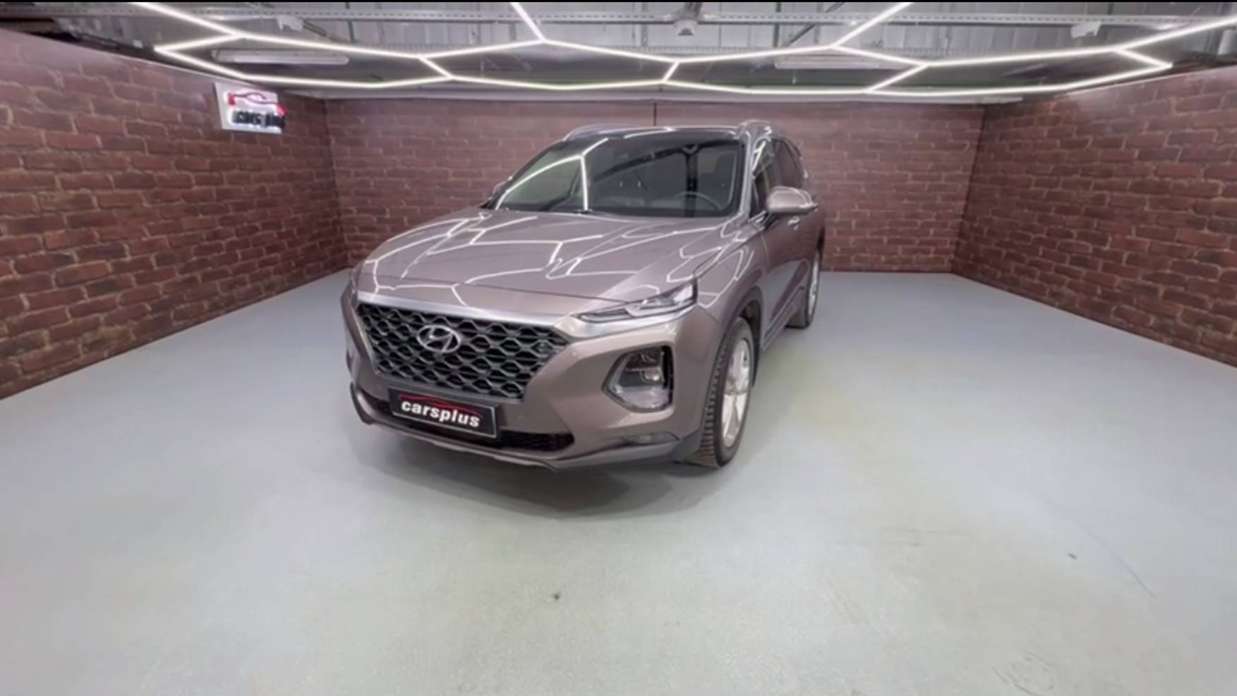 В наличии Hyundai Santa Fe👇