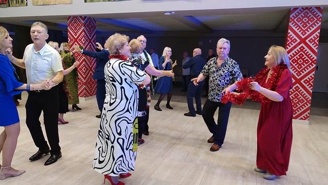 Погадай....... 28.12.24.