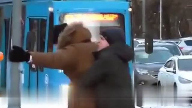 Лизнул холодную трубу