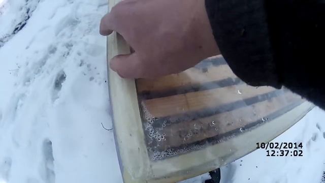 Конец зимовки Бакфаст Ф1 от В235, улей из ППУ
