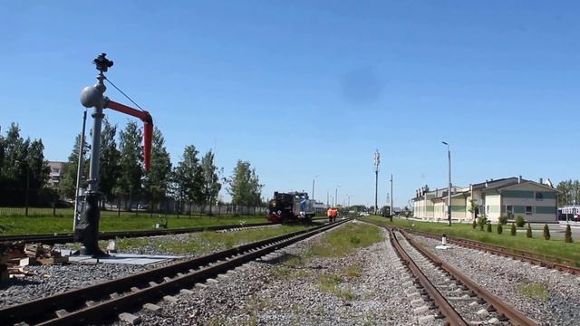 Маневры паровоза и ТУ7А-2866 на траккционных путях депо
