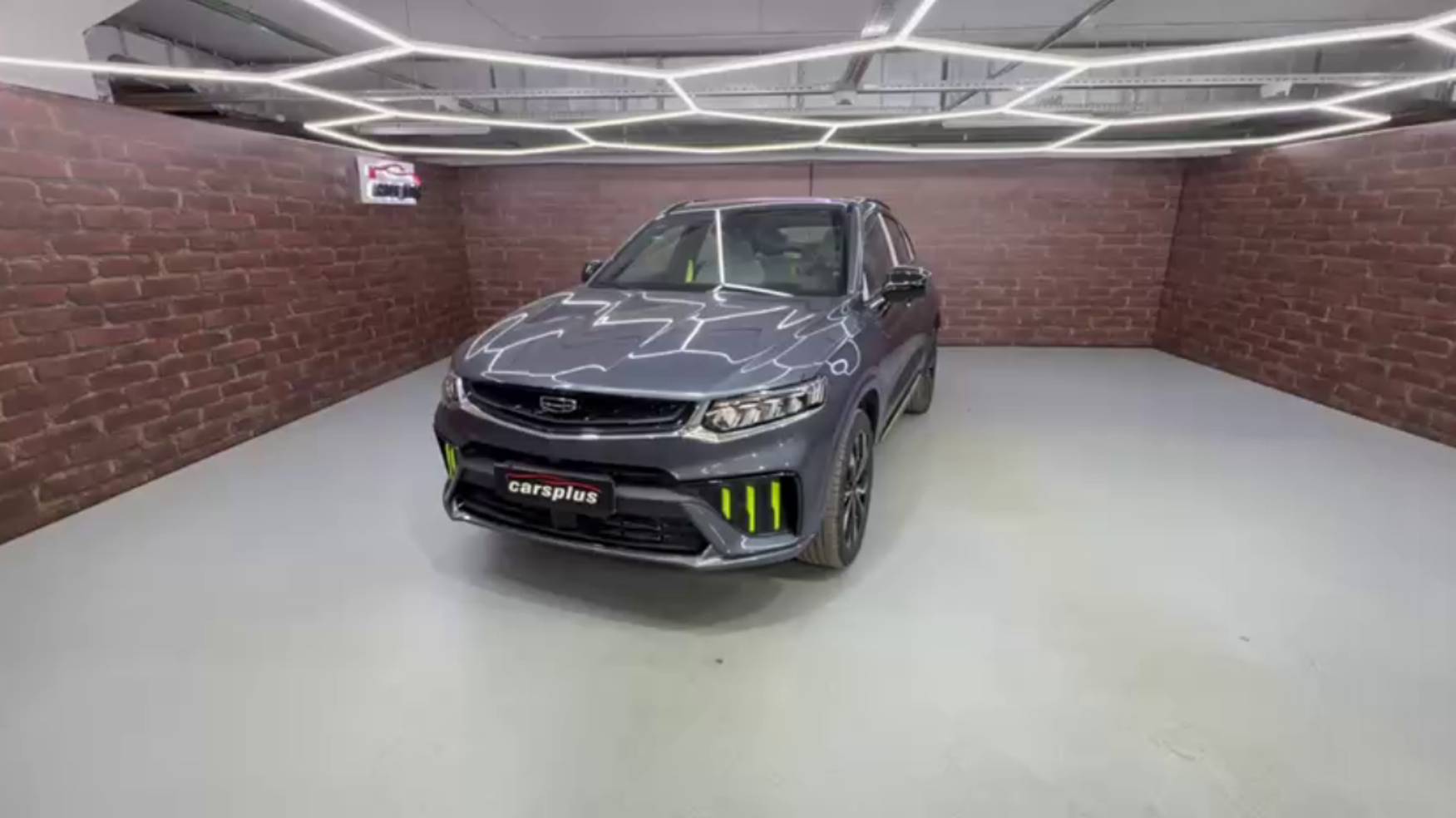 В наличии Geely Tugella👇