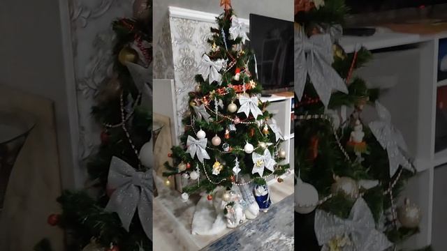 С наступающим Новым годом! 🌲🎅💥