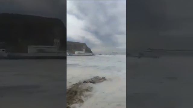 Аномальная волна на перуанском побережье