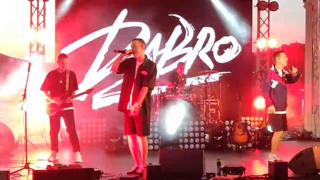 Абрау-Дюрсо. 6.08.2022. День рождения игристого. Группа DOBRO.