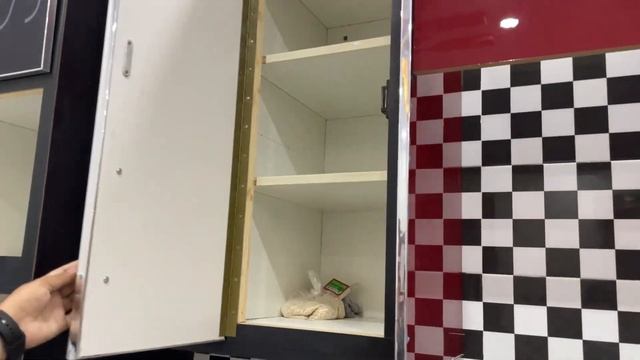 Дизайн интерьера кухни в современном стиле.